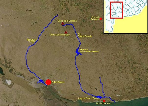 604px-Ro_Sauce_Grande_y_Sierra_de_la_Ventana